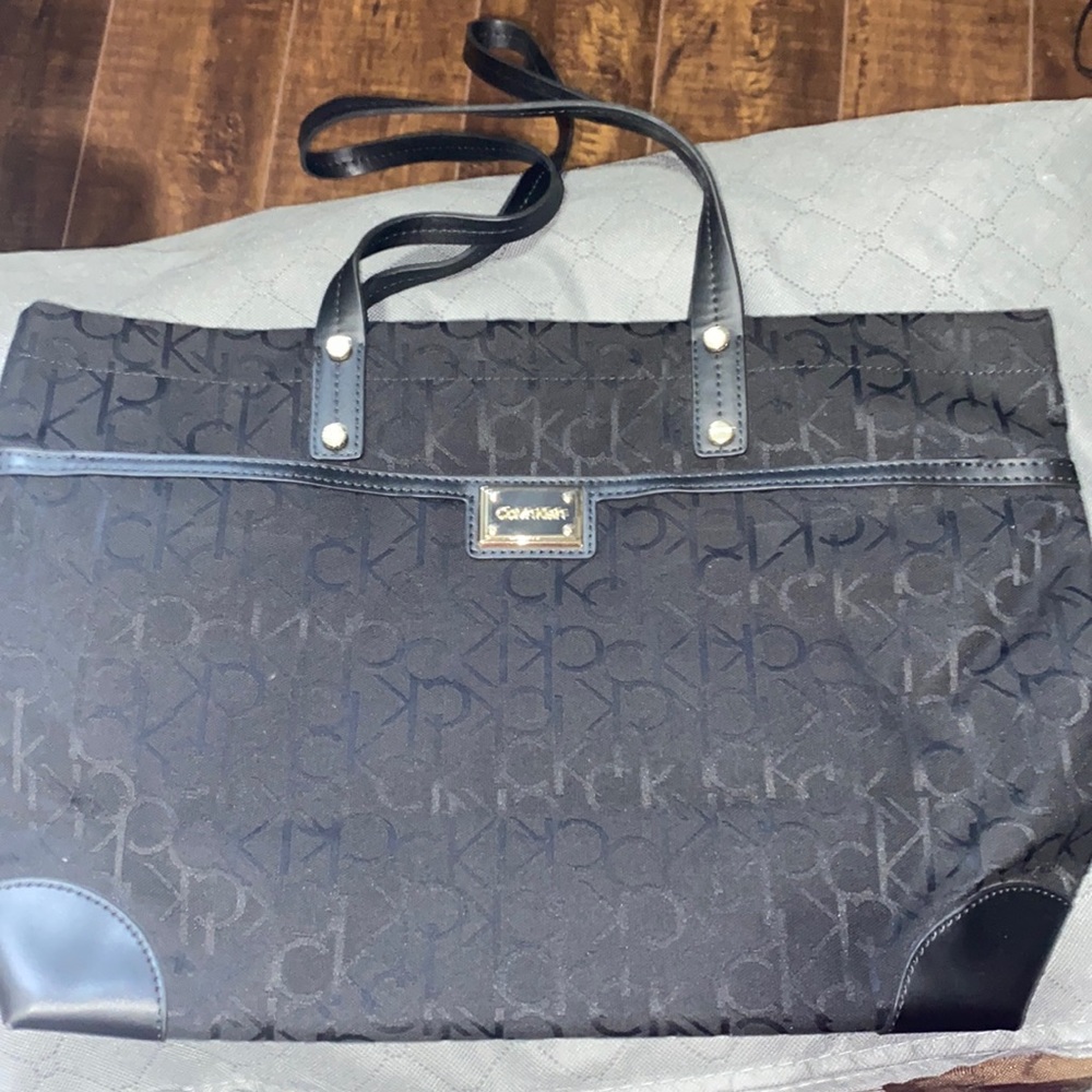Calvin Klein purse